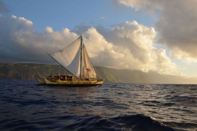 Photo: Makali&#699;i underway