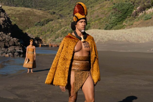 Moses Goods as Ke‘eaumoku and Luciane Buchanan Kaʻahumanu