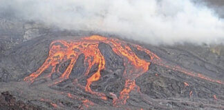 Hoʻokupu Photo: Lava Flows