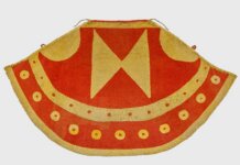 A Kingdom Crossing Oceans Photo: ʻAhu ʻula