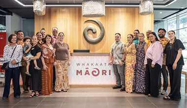 Photo: Hawaiian Arilines Staff at Whakaata Māori