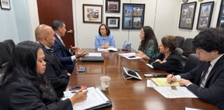 OHA Takes Native Hawaiian Voice to Washington, D.C. Photo: Senator Tammy Duckworth meets with OHA staff
