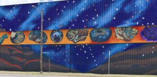Mural Depicts the Kumulipo and the Origin of Creation Photo: Mural representing the deep sea as described in the Hawaiian creation chant, Kumulipo